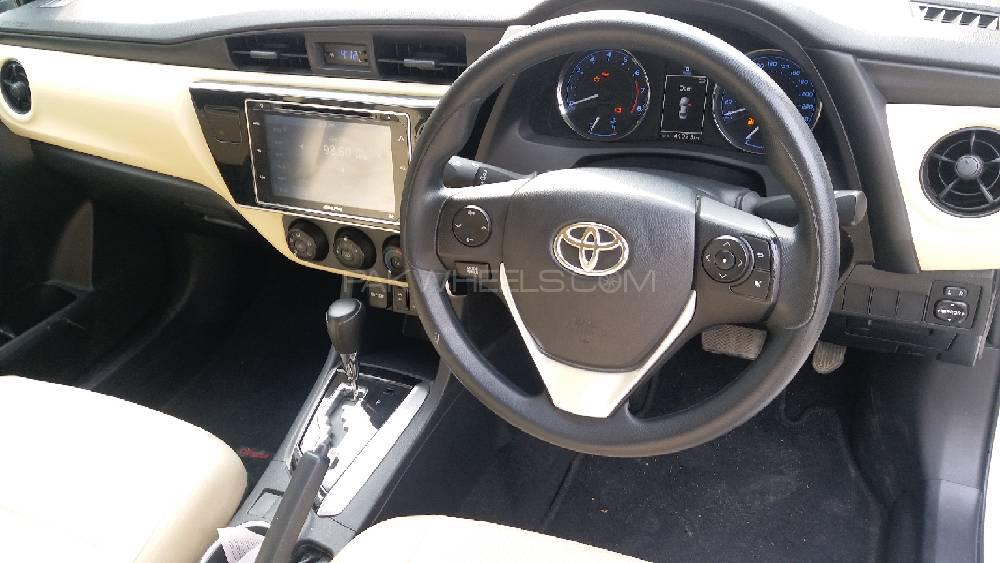 Toyota Corolla 2018 for Sale in Lahore Toyota Corolla 2018 for Sale in Lahore Image-9