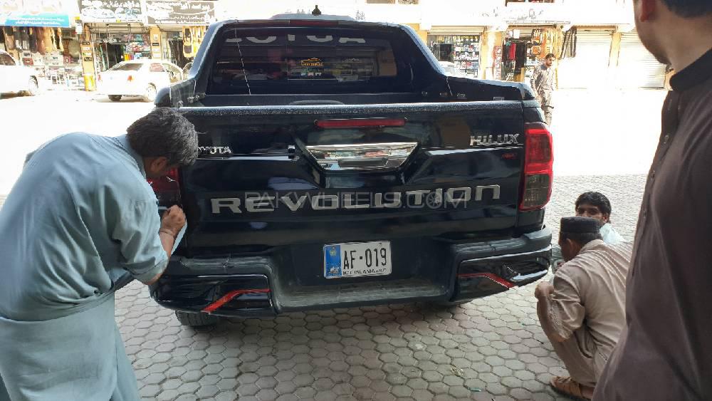 Toyota Hilux 2018 for Sale in Kohat Toyota Hilux 2018 for Sale in Kohat Image-6