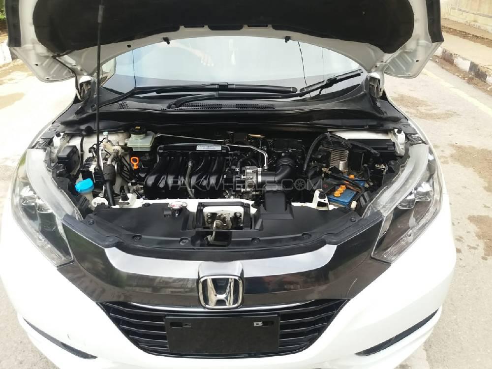 Honda Vezel 2015 for Sale in Karachi Honda Vezel 2015 for Sale in Karachi Image-7