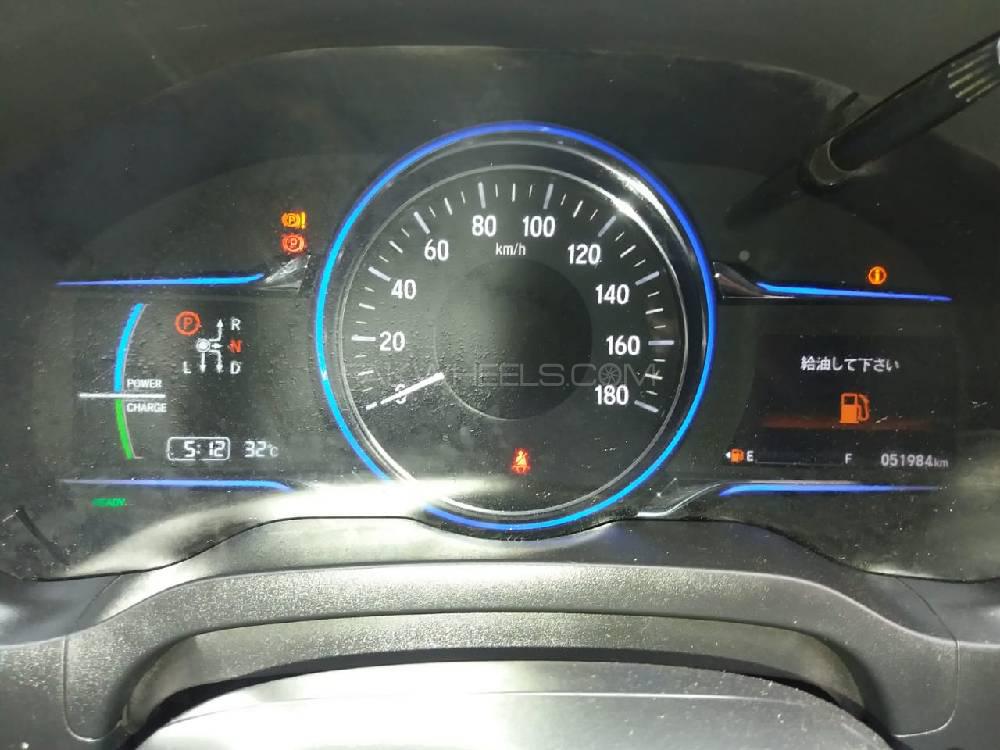 Honda Vezel 2015 for Sale in Karachi Honda Vezel 2015 for Sale in Karachi Image-10