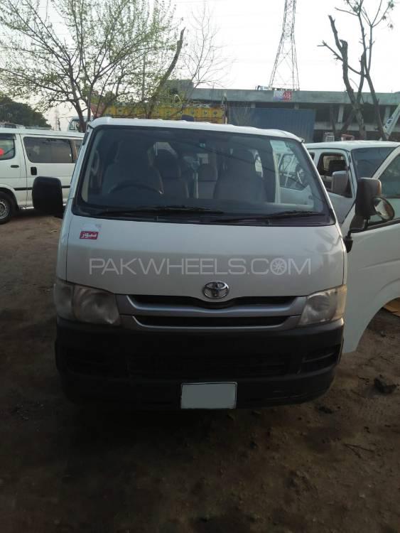 Toyota Hiace 2010 for Sale in Wah cantt Image-1