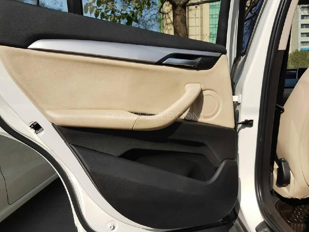 BMW X1 2017 for Sale in Islamabad BMW X1 2017 for Sale in Islamabad Image-11