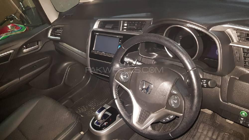 Paragon Honda Service >> Honda Fit 1.5 Hybrid L Package 2015 for sale in Lahore | PakWheels Paragon Honda Service >> Honda Fit 1.5 Hybrid L Package 2015 for sale in Lahore | PakWheels