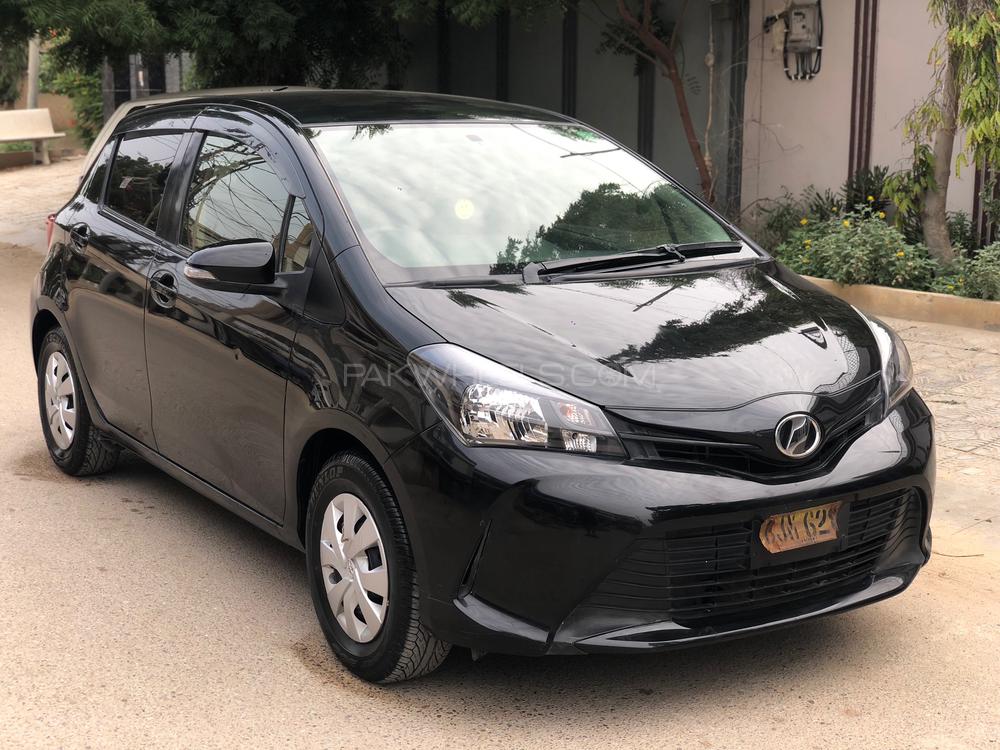 Toyota Vitz 2015 for Sale in Karachi Toyota Vitz 2015 for Sale in Karachi Image-5