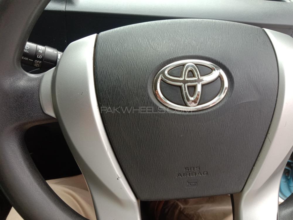 Toyota Aqua 2012 for Sale in Lahore Toyota Aqua 2012 for Sale in Lahore Image-10