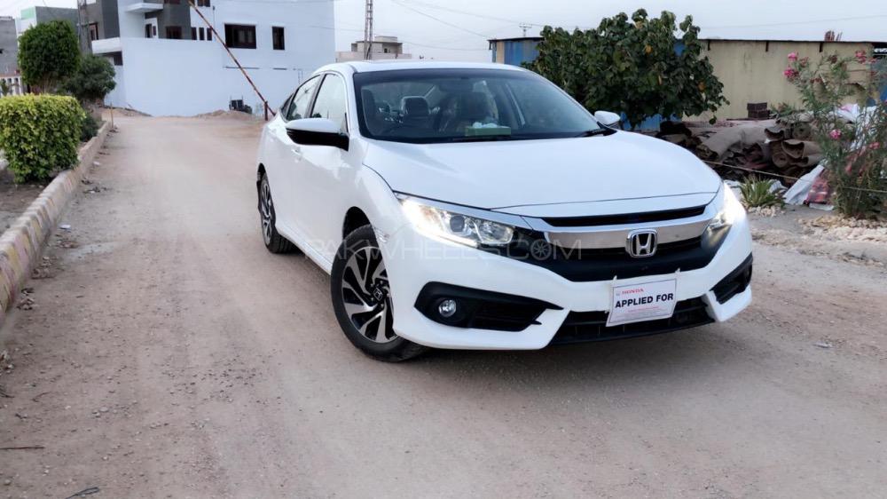 Honda Civic 2019 for Sale in Hyderabad Honda Civic 2019 for Sale in Hyderabad Image-2