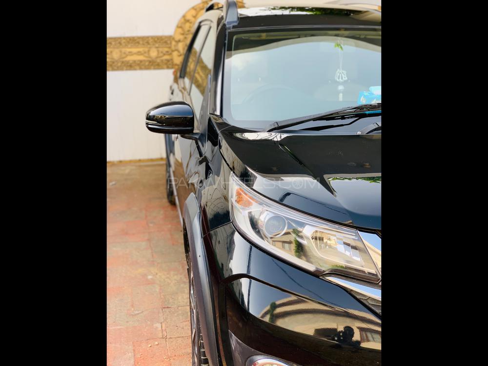 Honda BR-V 2018 for Sale in Karachi Honda BR-V 2018 for Sale in Karachi Image-5