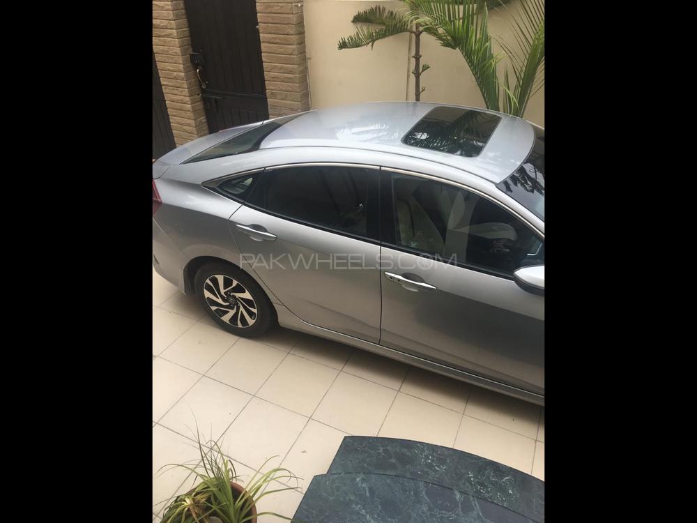 Honda Civic 2017 for Sale in Karachi Honda Civic 2017 for Sale in Karachi Image-5