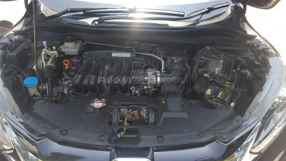 Honda Vezel 2015 for Sale in Islamabad Honda Vezel 2015 for Sale in Islamabad Image-4