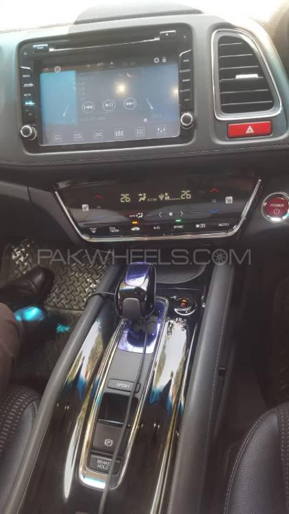 Honda Vezel 2015 for Sale in Islamabad Honda Vezel 2015 for Sale in Islamabad Image-8