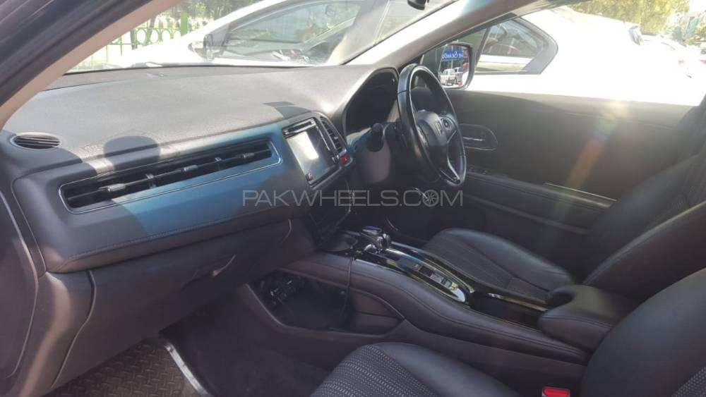 Honda Vezel 2015 for Sale in Islamabad Honda Vezel 2015 for Sale in Islamabad Image-19