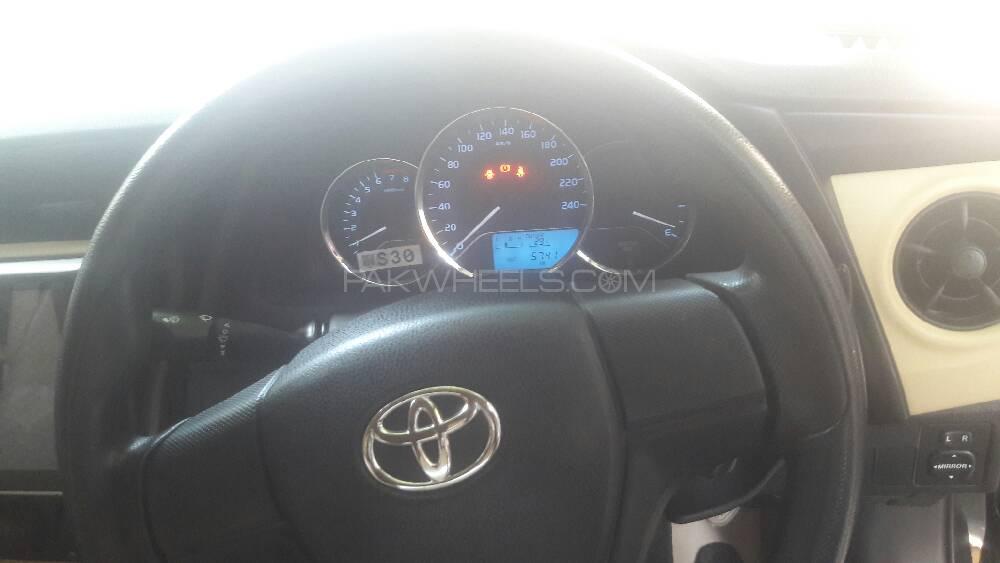 Toyota Corolla 2019 for Sale in Burewala Image-1