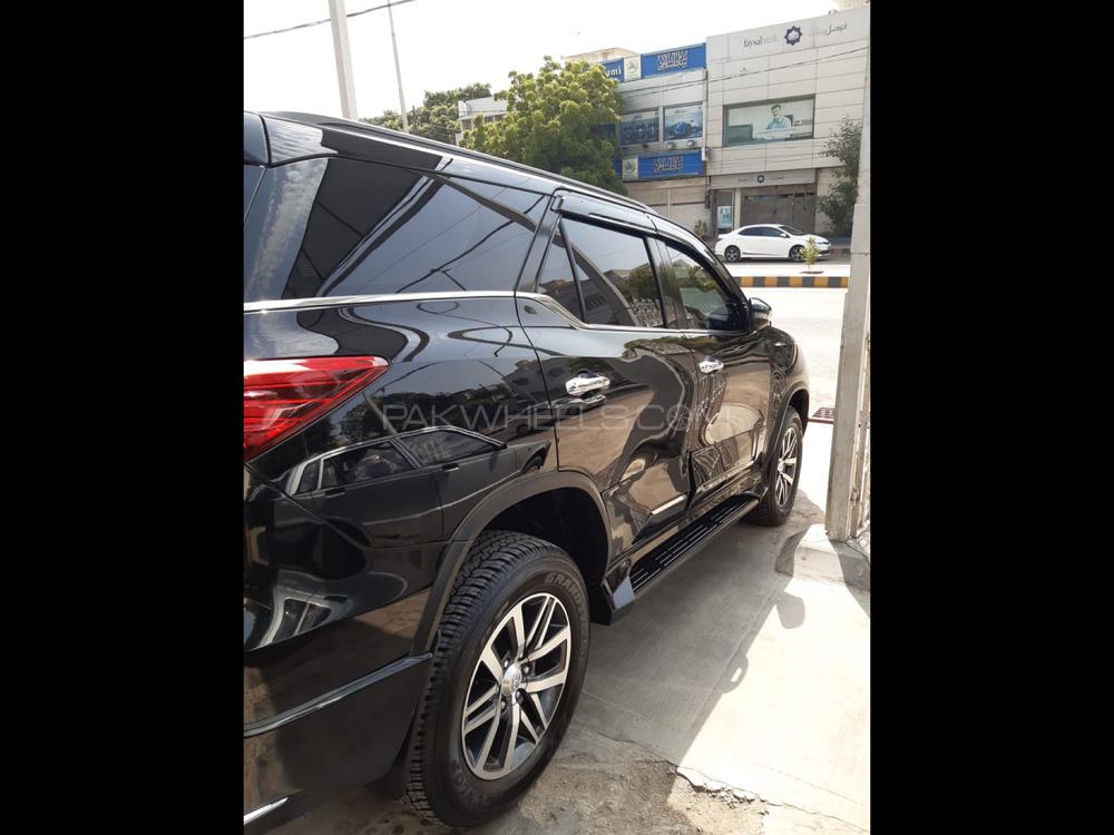 Toyota Fortuner 2018 for Sale in Karachi Toyota Fortuner 2018 for Sale in Karachi Image-2