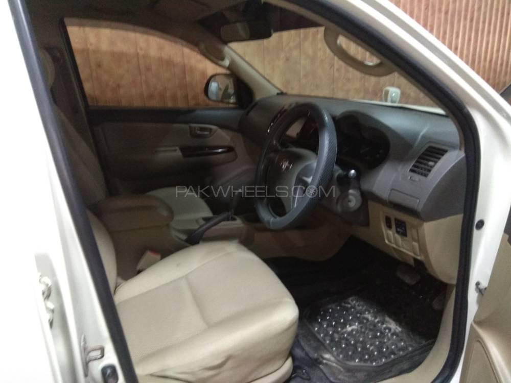 ٹویوٹا ہائیلکس 2013 for Sale in بہاولپور ٹویوٹا ہائیلکس 2013 for Sale in بہاولپور Image-5