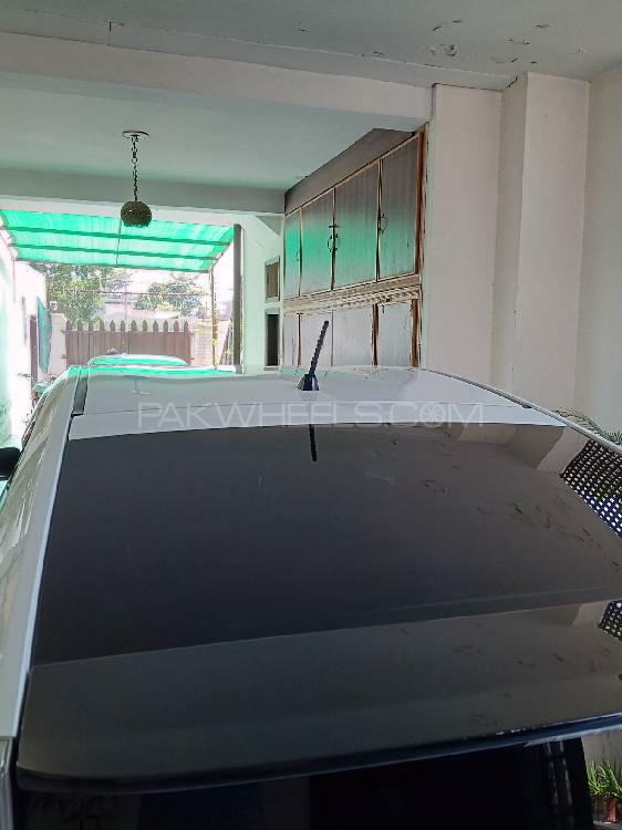 Toyota Prius 2010 for Sale in Peshawar Toyota Prius 2010 for Sale in Peshawar Image-4