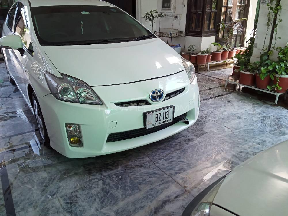 Toyota Prius 2010 for Sale in Peshawar Toyota Prius 2010 for Sale in Peshawar Image-6