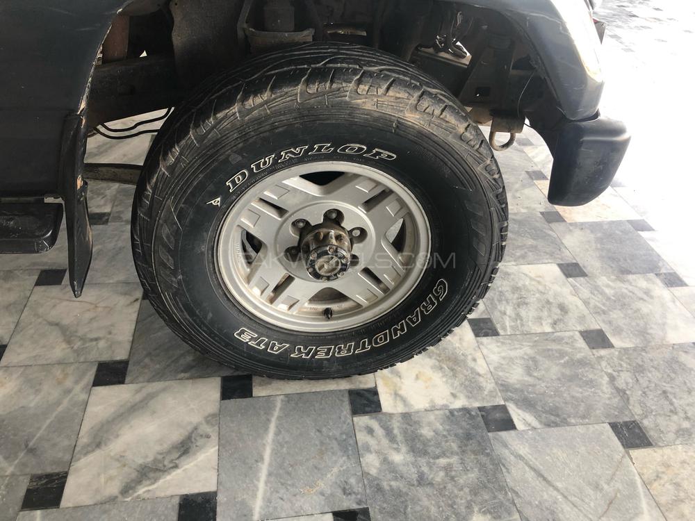 Toyota Land Cruiser 1991 for Sale in Peshawar Toyota Land Cruiser 1991 for Sale in Peshawar Image-5