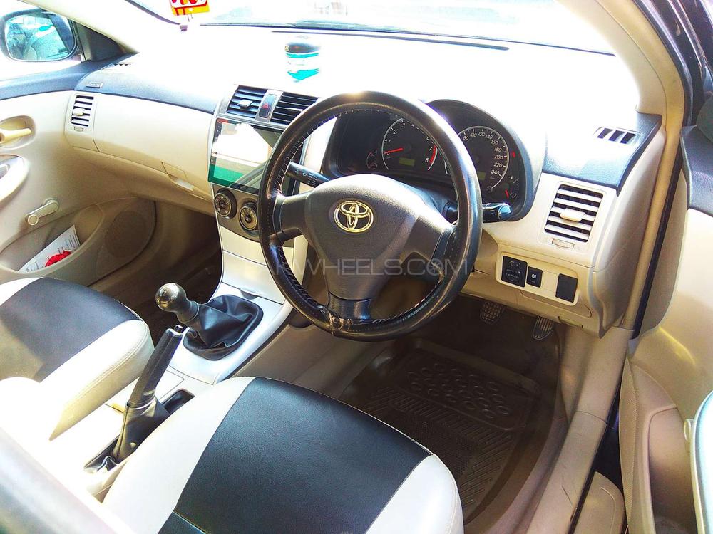 Toyota Corolla 2014 for Sale in Lahore Toyota Corolla 2014 for Sale in Lahore Image-4