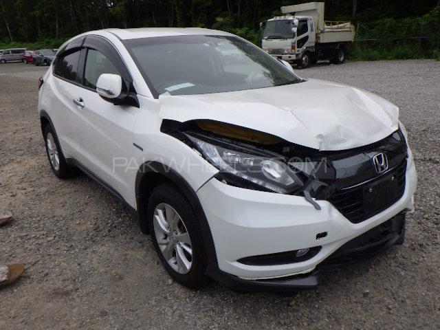 Honda Vezel 2014 for Sale in Peshawar Honda Vezel 2014 for Sale in Peshawar Image-2