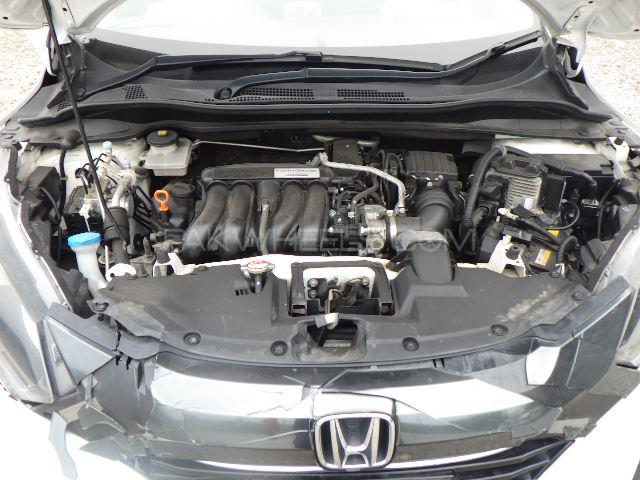Honda Vezel 2014 for Sale in Peshawar Honda Vezel 2014 for Sale in Peshawar Image-7