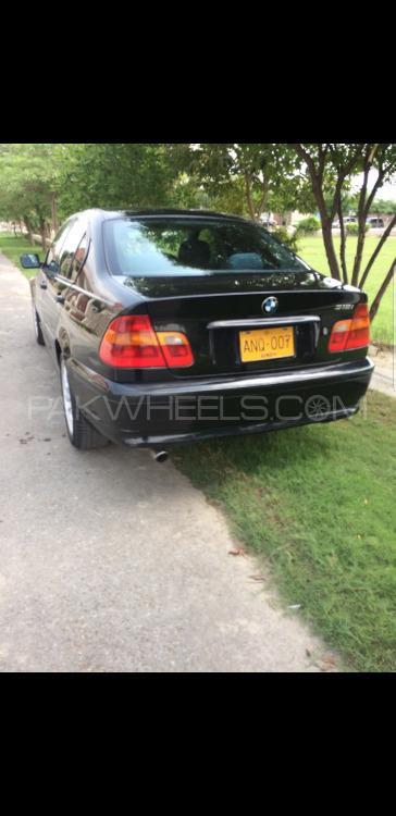 BMW 3 Series 2004 for Sale in Faisalabad BMW 3 Series 2004 for Sale in Faisalabad Image-6