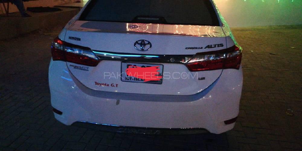 Toyota Corolla 2015 for Sale in Taxila Image-1