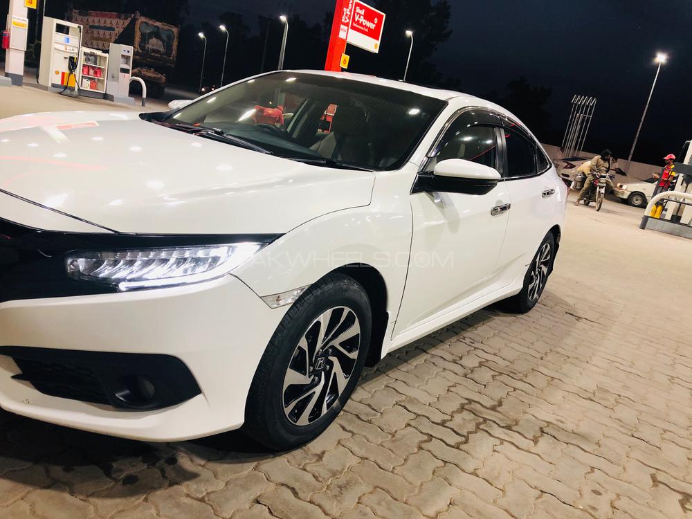 Honda Civic 2016 for Sale in Gujranwala Honda Civic 2016 for Sale in Gujranwala Image-3
