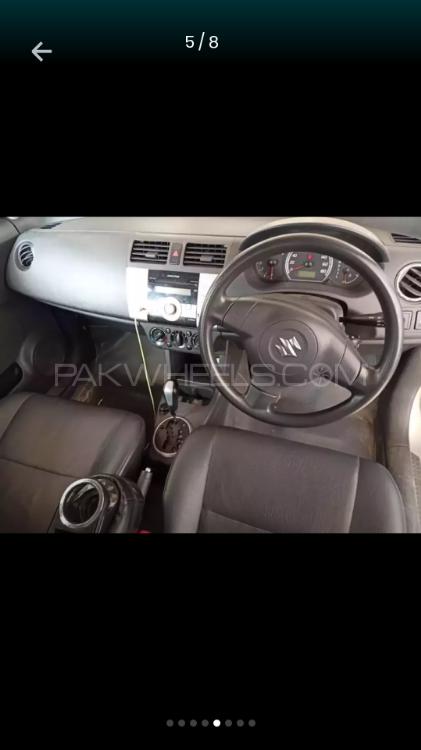 Suzuki Swift 2013 for Sale in Bahawalpur Suzuki Swift 2013 for Sale in Bahawalpur Image-7