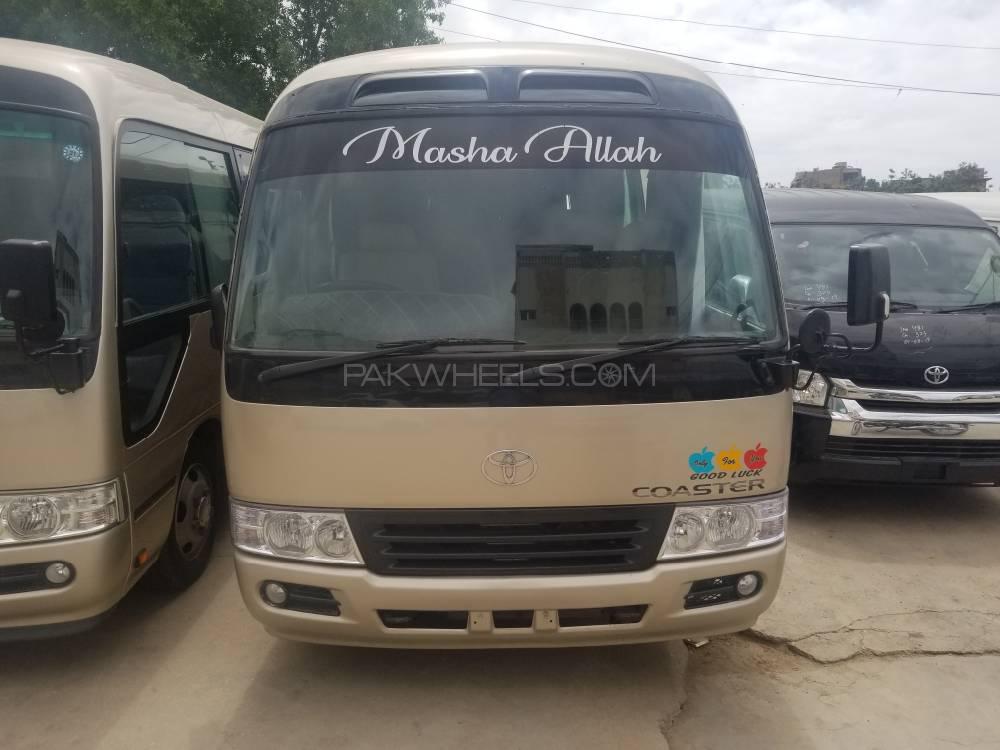 Toyota Coaster 2007 for Sale in Karachi Toyota Coaster 2007 for Sale in Karachi Image-3