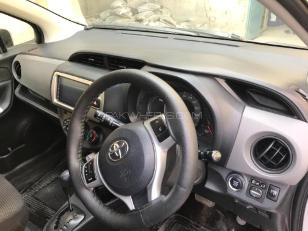 Toyota Vitz 2014 for Sale in Multan Toyota Vitz 2014 for Sale in Multan Image-13