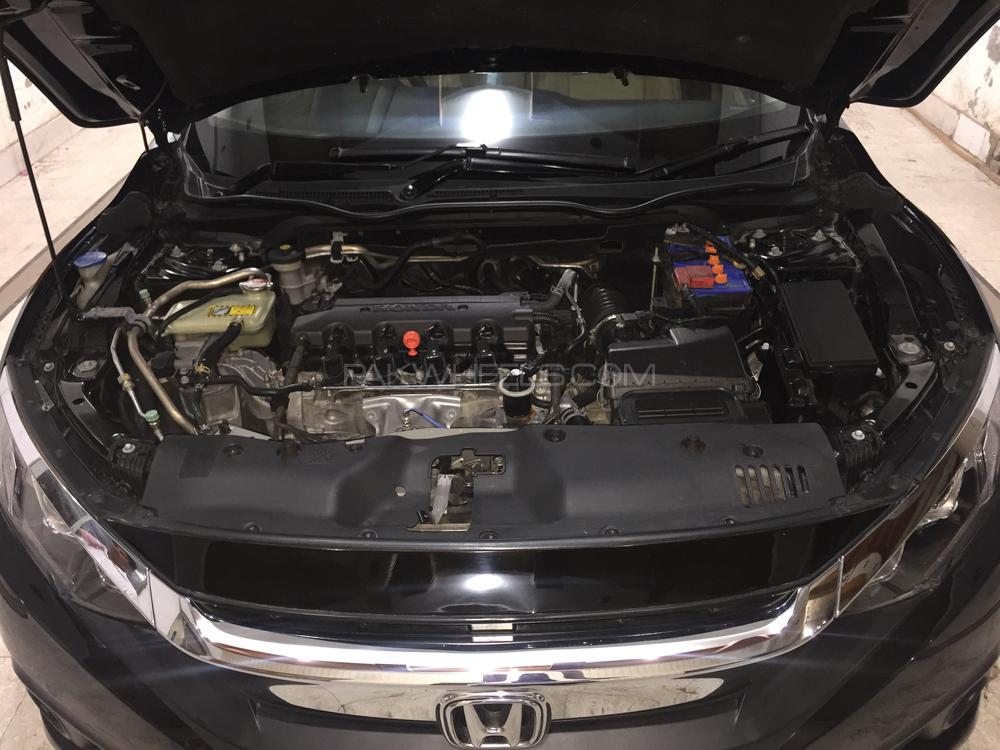 Honda Civic 2018 for Sale in Lahore Honda Civic 2018 for Sale in Lahore Image-13