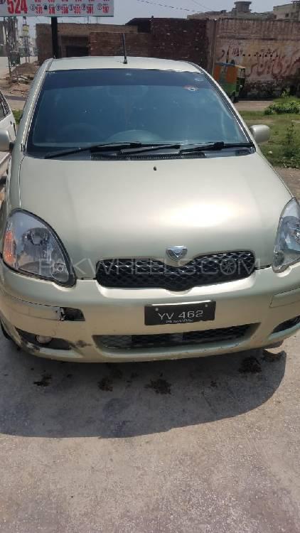 Toyota Vitz 2002 for Sale in Peshawar Image-1