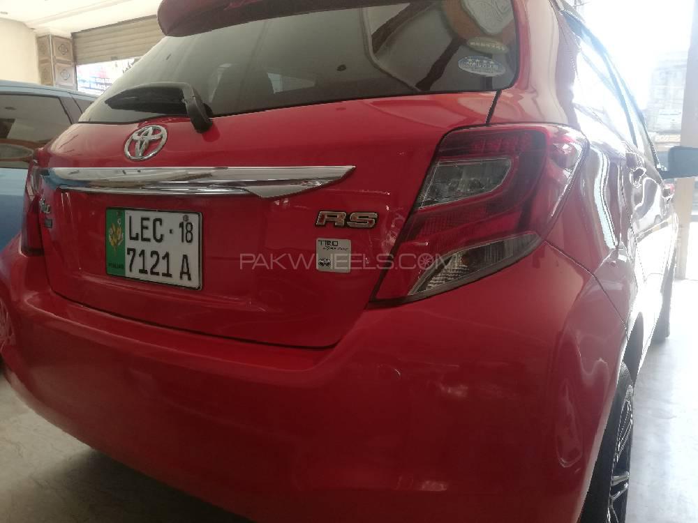 Toyota Vitz 2018 for Sale in Sialkot Toyota Vitz 2018 for Sale in Sialkot Image-4