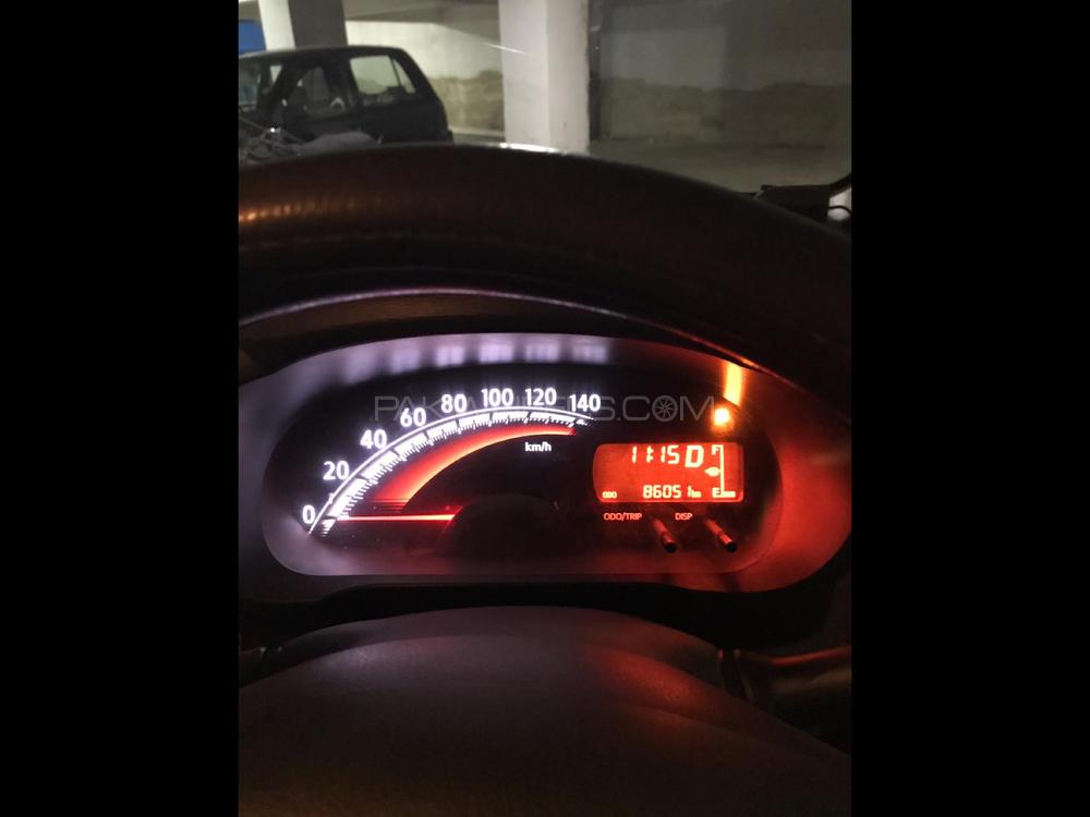 ڈائیہاتسو موو 2013 for Sale in کراچی ڈائیہاتسو موو 2013 for Sale in کراچی Image-3