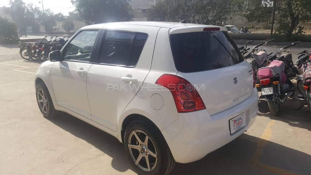 Suzuki Swift 2018 for Sale in Karachi Suzuki Swift 2018 for Sale in Karachi Image-4