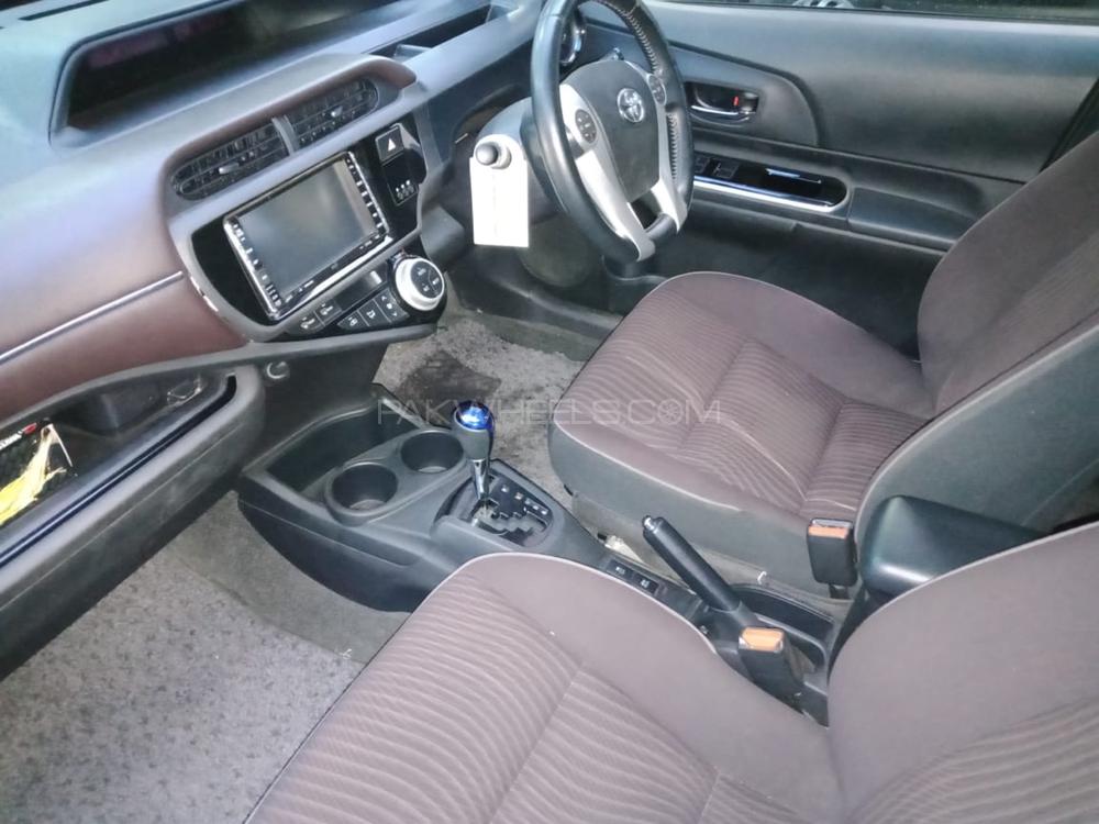 Toyota Aqua 2015 for Sale in Multan Toyota Aqua 2015 for Sale in Multan Image-5