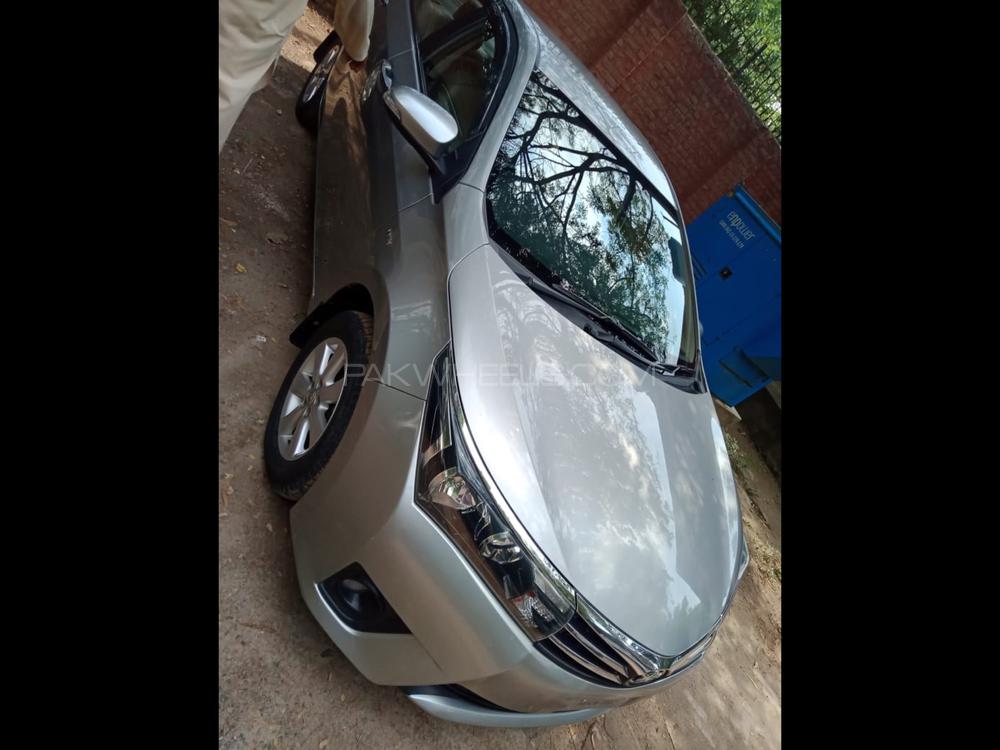 Toyota Corolla 2017 for Sale in Sahiwal Toyota Corolla 2017 for Sale in Sahiwal Image-2