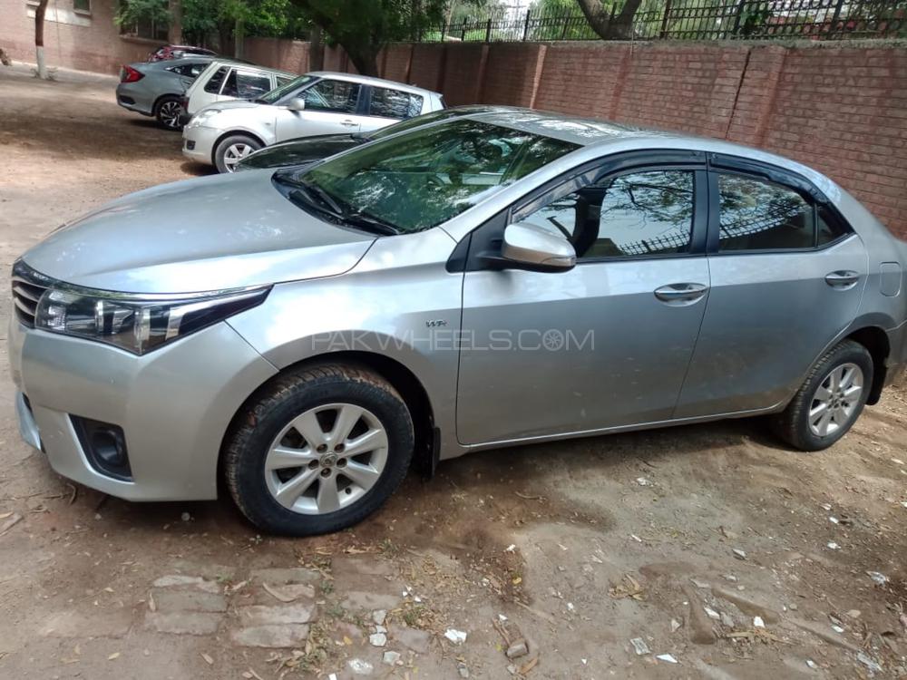 Toyota Corolla 2017 for Sale in Sahiwal Toyota Corolla 2017 for Sale in Sahiwal Image-4