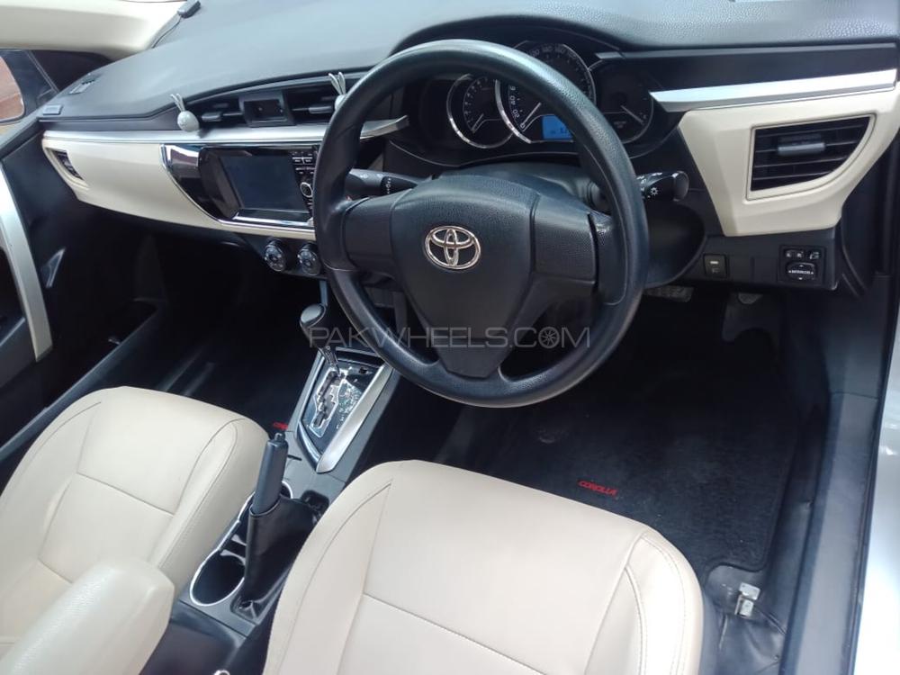 Toyota Corolla 2017 for Sale in Sahiwal Toyota Corolla 2017 for Sale in Sahiwal Image-7
