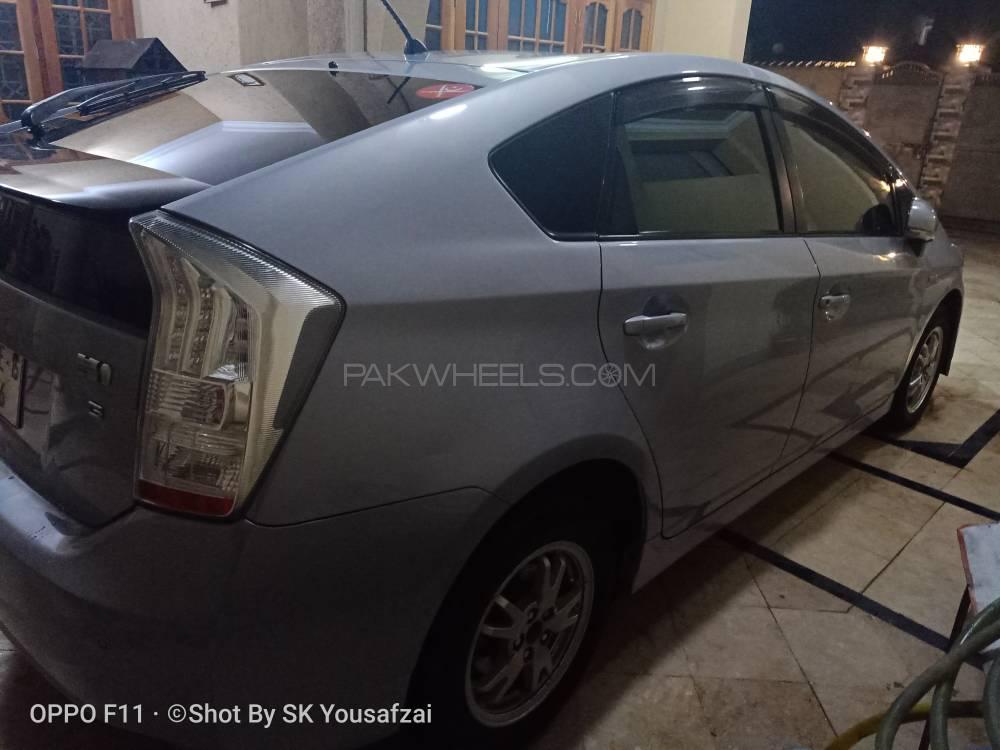 Toyota Prius 2011 for Sale in Islamabad Toyota Prius 2011 for Sale in Islamabad Image-15
