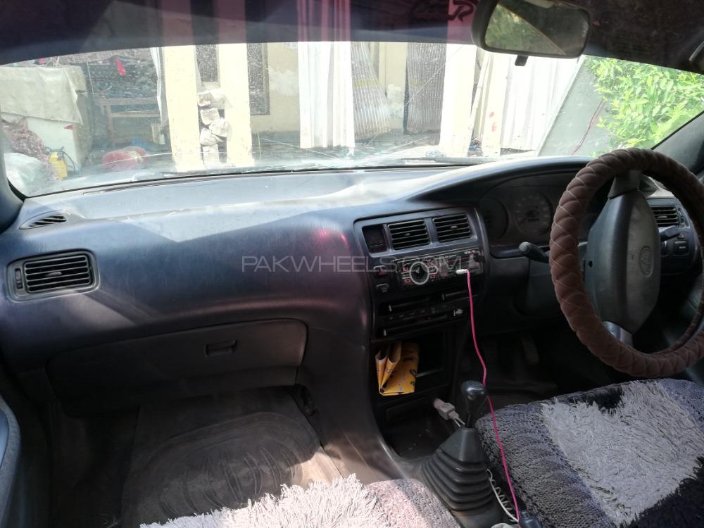 Toyota Corolla 1995 for Sale in Peshawar Toyota Corolla 1995 for Sale in Peshawar Image-4