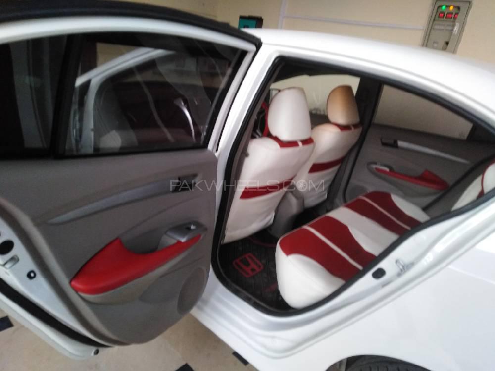 Honda City 2018 for Sale in Rahim Yar Khan Honda City 2018 for Sale in Rahim Yar Khan Image-12