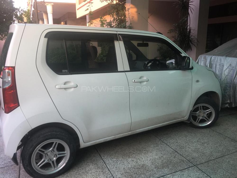 Suzuki Wagon R 2014 for Sale in Islamabad Suzuki Wagon R 2014 for Sale in Islamabad Image-4