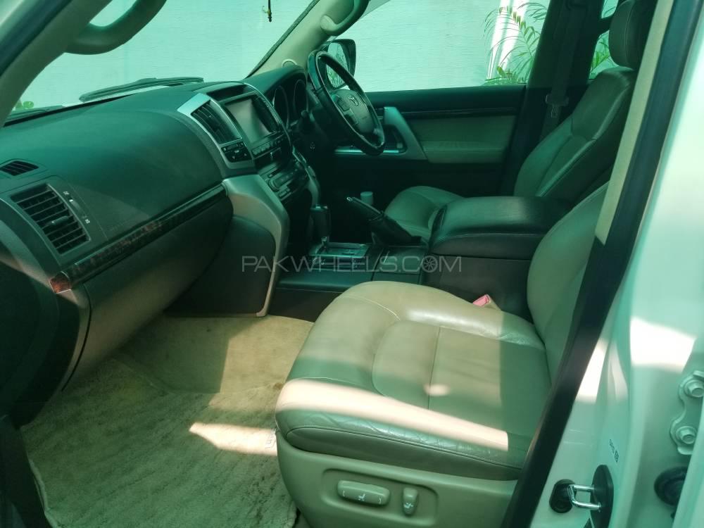 Toyota Land Cruiser 2007 for Sale in Karachi Toyota Land Cruiser 2007 for Sale in Karachi Image-4