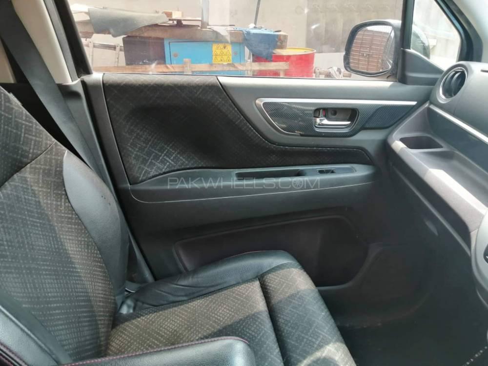 Honda N Box 2014 for Sale in Lahore Honda N Box 2014 for Sale in Lahore Image-4