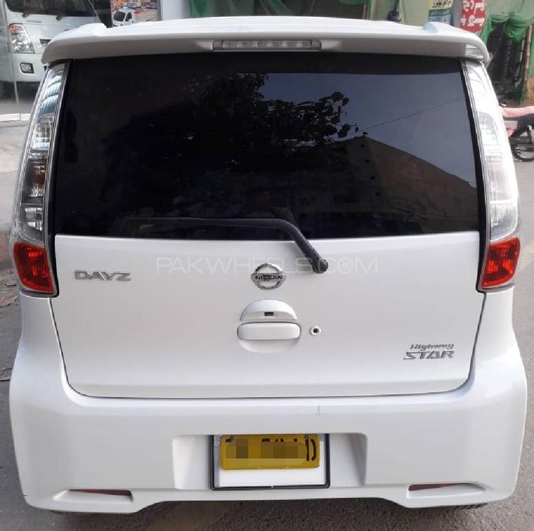Nissan Dayz Highway Star 2015 for Sale in Karachi Nissan Dayz Highway Star 2015 for Sale in Karachi Image-13