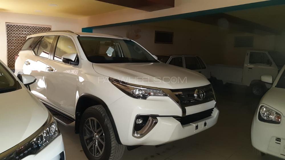 Toyota Fortuner 2018 for Sale in Sukkur Image-1