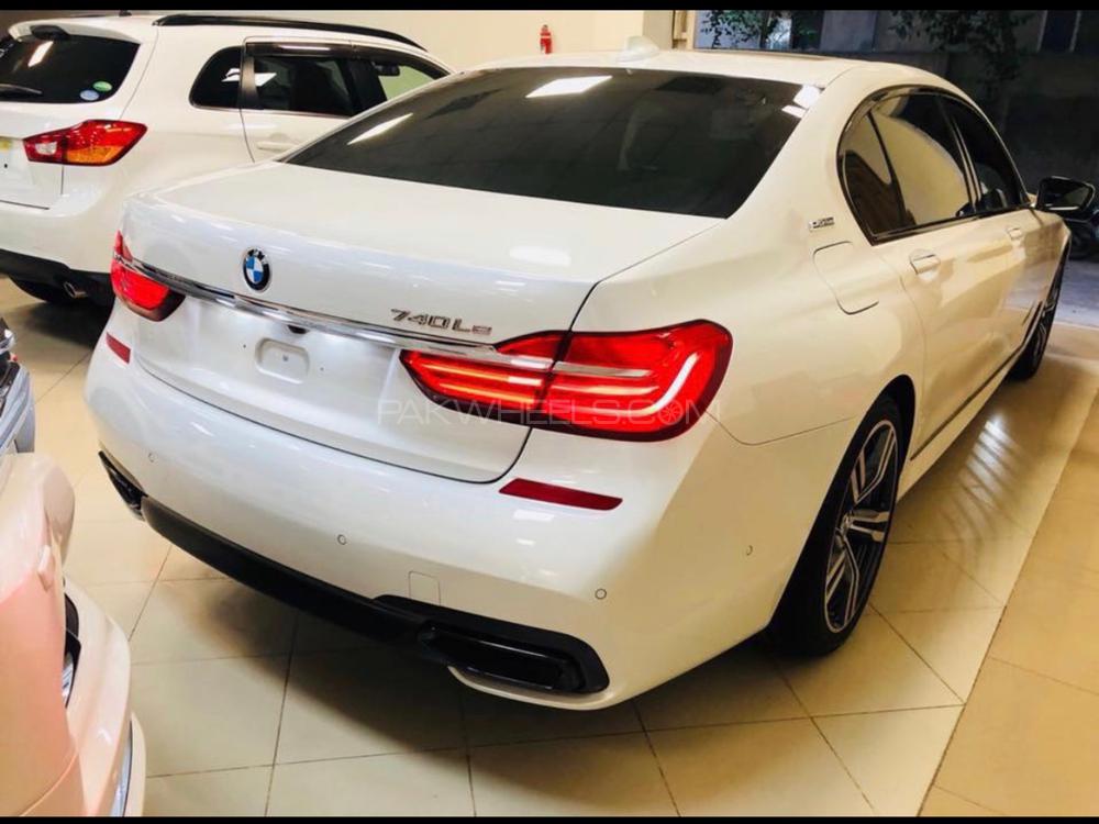 BMW 7 Series 2017 for Sale in Faisalabad BMW 7 Series 2017 for Sale in Faisalabad Image-2