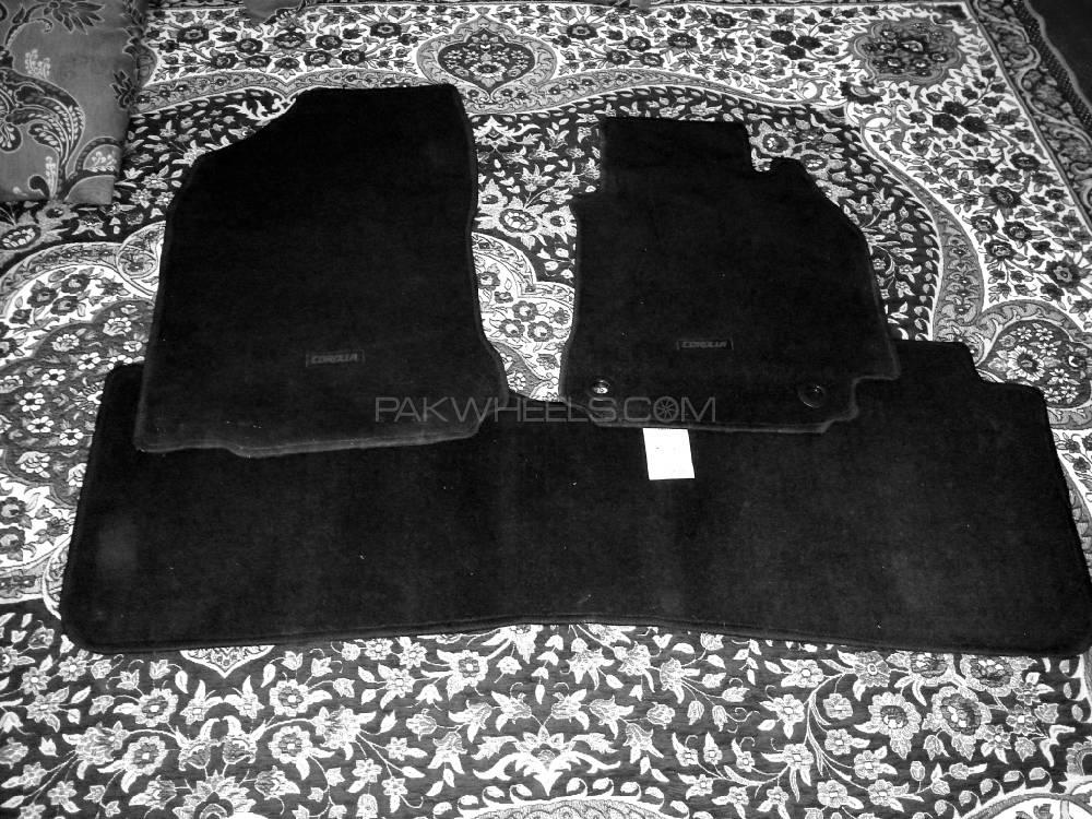 Buy Toyota Corolla Altis 2018 Original Floor Mats In Karachi