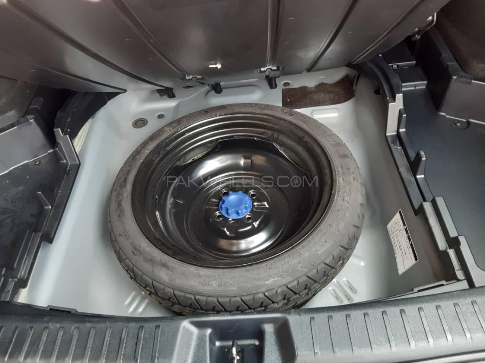 Toyota Corolla Fielder 2014 for Sale in Peshawar Toyota Corolla Fielder 2014 for Sale in Peshawar Image-19